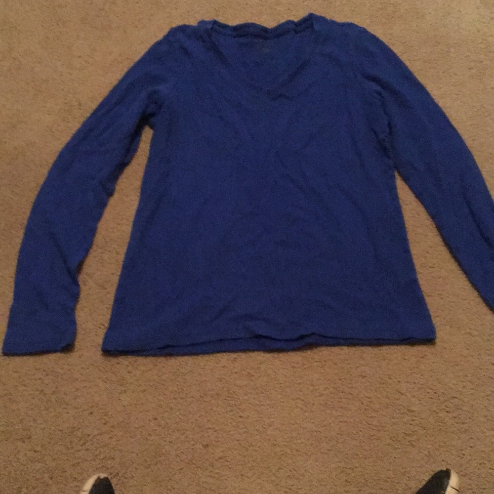 Women’s long sleeve shirt